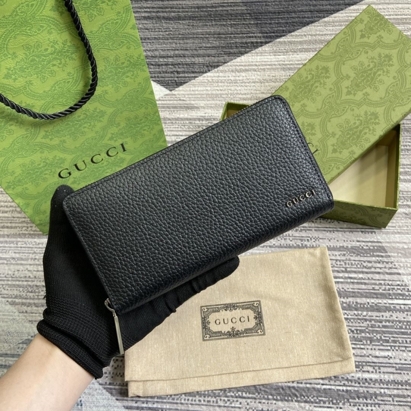 G*u*i wallets & purse